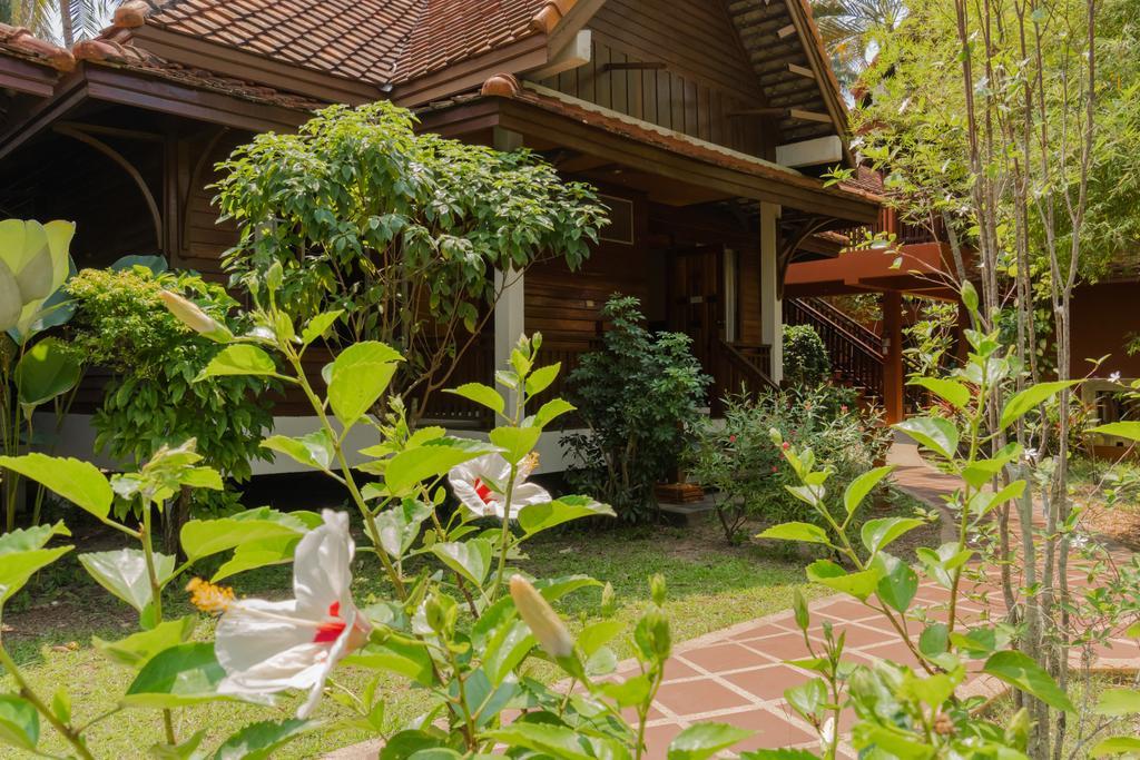 Coral Hotel Bangsaphan Bang Saphan Exteriör bild